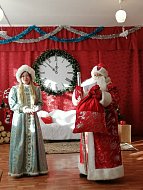 Социальные работники и коллектив Дома культуры села Большая Сакма провели совместное новогоднее мероприятие