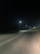 На улицах поселка Горный стало светло ночью