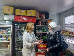 Работники ДК с. Толстовка провели беседу с участником акции на тему "Гражданская и уголовная ответственность за проявление экстремизма и терроризма»