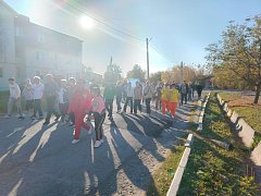 В п. Горный прошла Всероссийская акция "10 000 шагов к здоровью!"