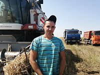 Аграрии Краснопартизанского района продолжают уборку на полях