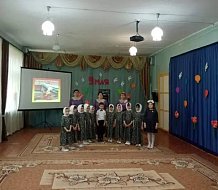 Воспитанники детского сада "Родничок" в преддверии Дня Победы  побывали на встрече с тружеником тыла
