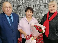 Глава Краснопартизанского района Ю. Л. Бодров посетил семью Мулдашевых