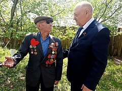 Ветеранов Краснопартизанского района поздравили  с наступающим Днем Победы