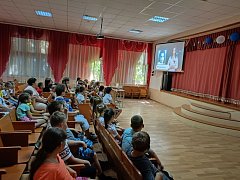В школе п. Горный прошёл кинопоказ творческих работ участников кинофестиваля "Потомки победителей"